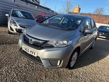 Used Honda Jazz 2016 for sale - 76934584: Photo
