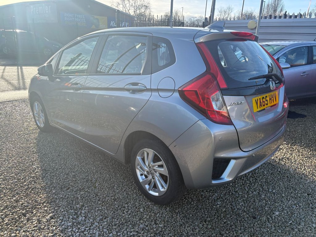 Used Honda Jazz 2016 for sale - 76934584: Photo 4