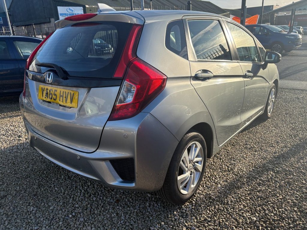 Used Honda Jazz 2016 for sale - 76934584: Photo 6