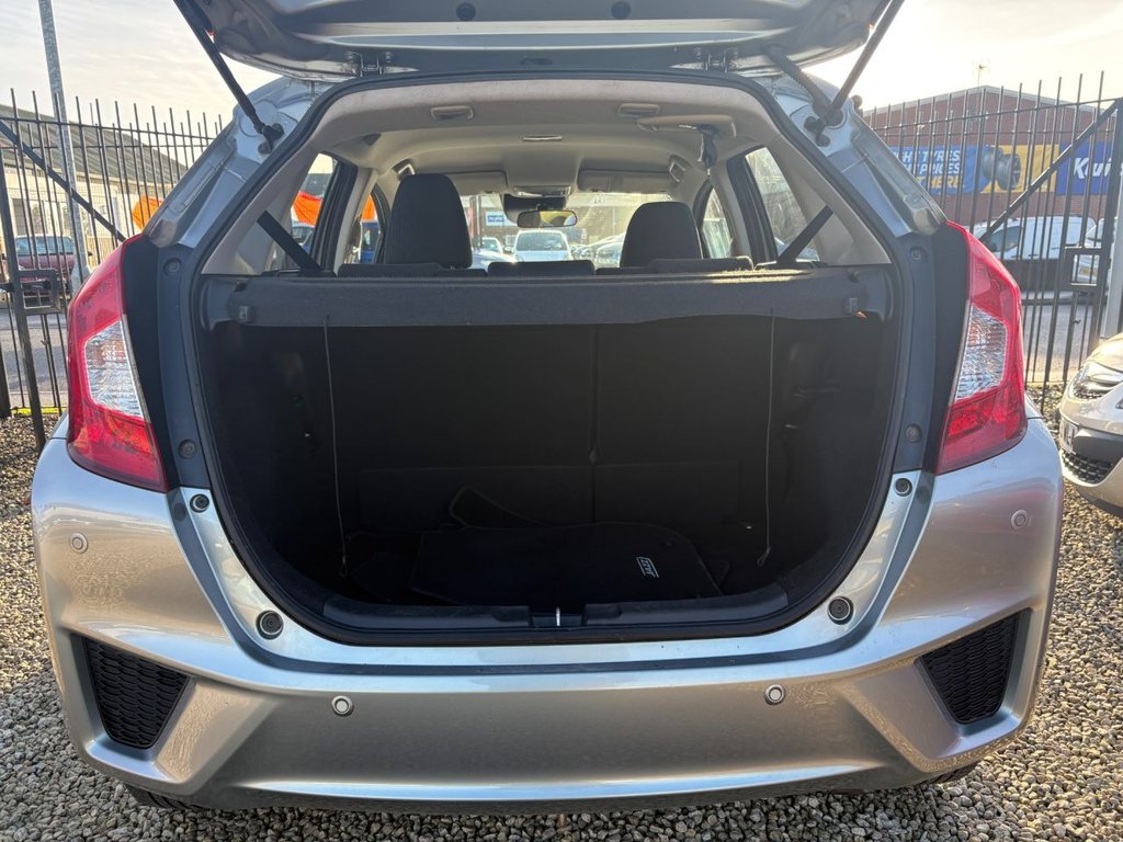 Used Honda Jazz 2016 for sale - 76934584: Photo 9