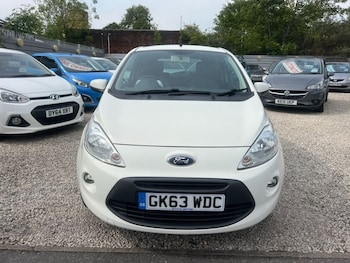 2013 (63) - 1.2 Titanium Hatchback 3dr Petrol Manual Euro 6 (s/s) (69 ps)
