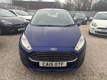 Used Ford Fiesta 2015 for sale - 77991338: Photo