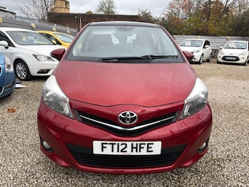 Used Toyota Yaris 2012 for sale - 76454546: Photo