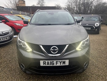 Used Nissan Qashqai 2016 for sale - 77056419: Photo