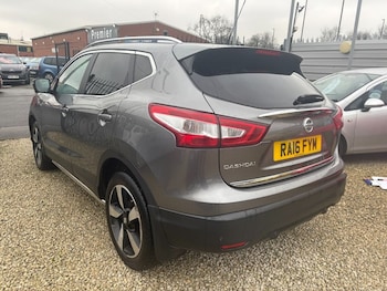 Used Nissan Qashqai 2016 for sale - 77056419: Photo