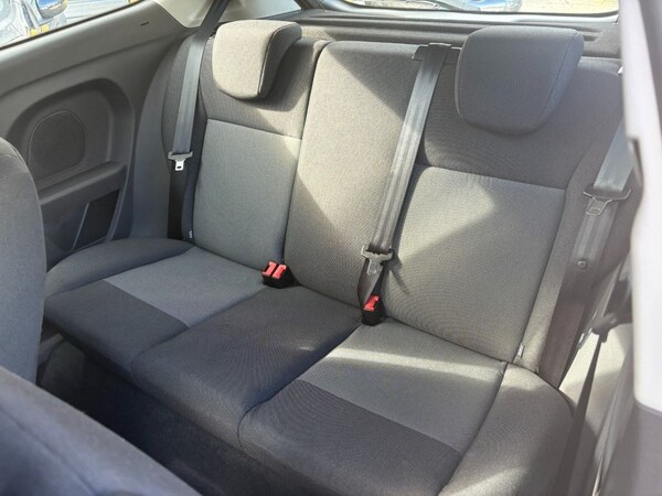 Used Ford Fiesta 2014 for sale - 76039370: Photo 17