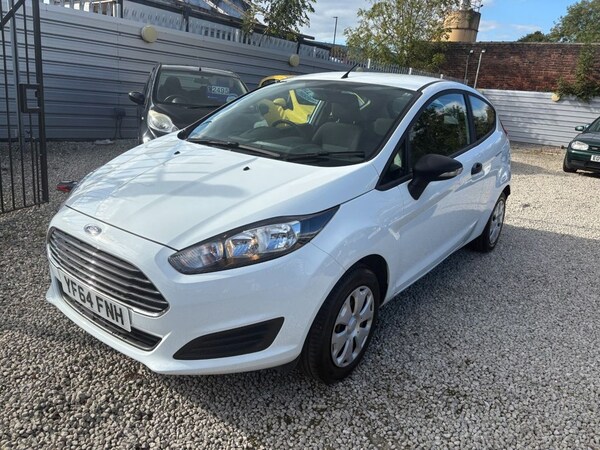 Used Ford Fiesta 2014 for sale - 76039370: Photo 3