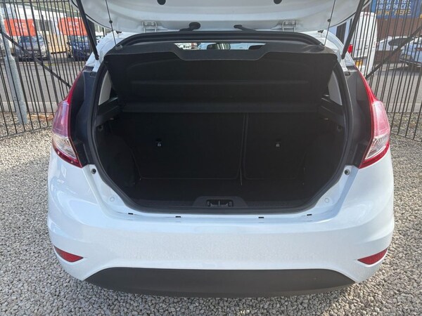 Used Ford Fiesta 2014 for sale - 76039370: Photo 8