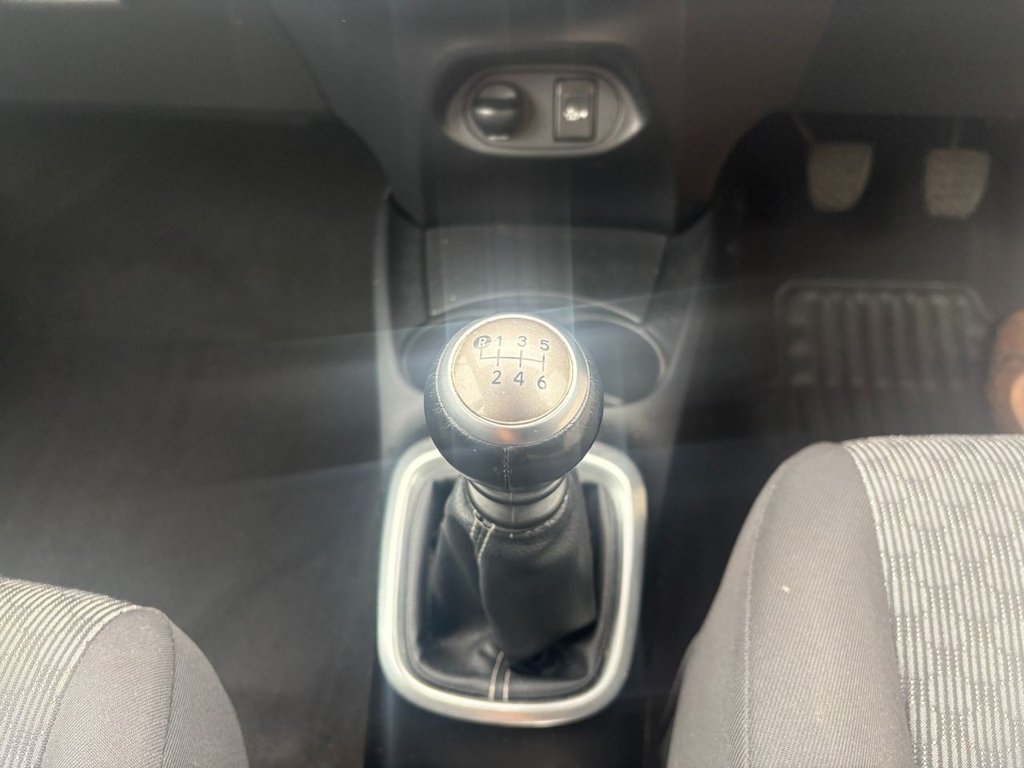 Used Toyota Yaris 2014 for sale - 77981626: Photo 16