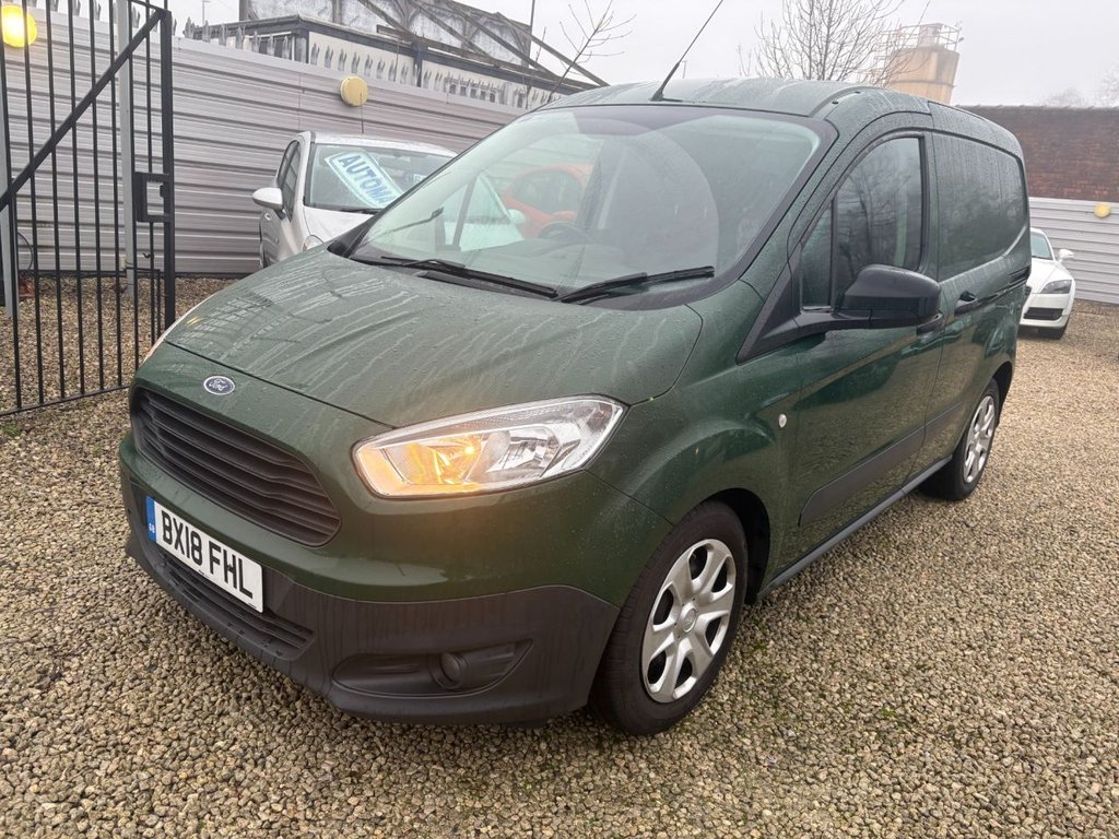 Used Ford Transit Courier 2018 for sale - 77020423: Photo 3