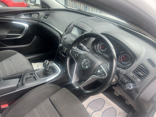 Used Vauxhall Insignia 2014 for sale - 74471327: Photo 10