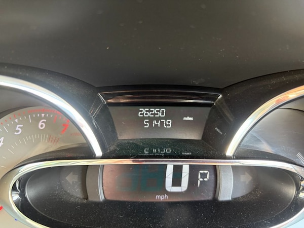 Used Renault Clio 2013 for sale - 75181382: Photo 15