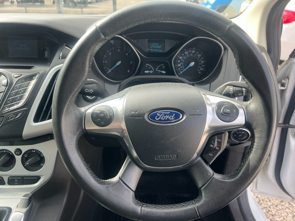 Used Ford Focus 2012 for sale - 76740073: Photo 9