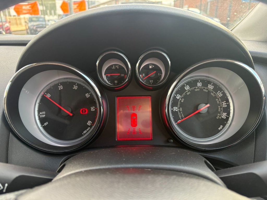 Used Vauxhall Astra 2013 for sale - 77227203: Photo 14