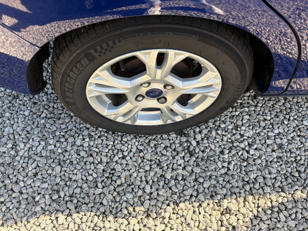 Used Ford B-MAX 2016 for sale - 76080823: Photo 21