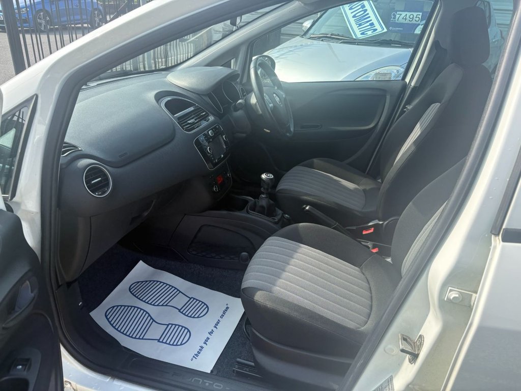 Used Fiat Punto 2018 for sale - 77981581: Photo 12
