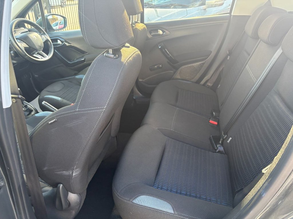 Used Peugeot 208 2014 for sale - 77880211: Photo 17