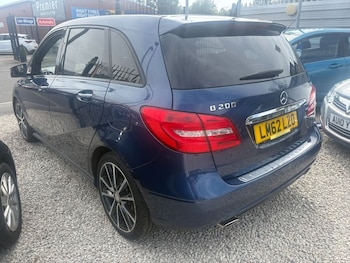 Used Mercedes-Benz B Class 2013 for sale - 79482437: Photo