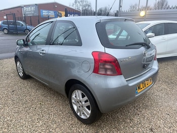 Used Toyota Yaris 2008 for sale - 77452075: Photo