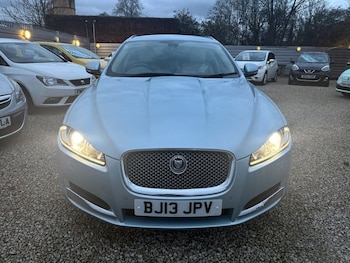 Used Jaguar XF 2013 for sale - 76855161: Photo