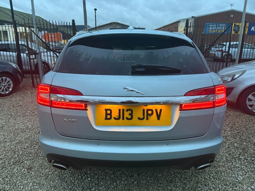 Used Jaguar XF 2013 for sale - 76855161: Photo 5