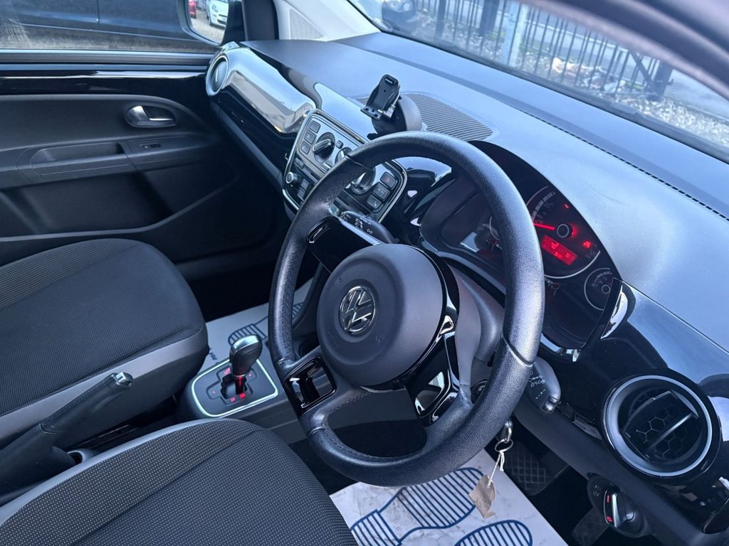 Used Volkswagen up! 2025 for sale - 77369395: Photo 12