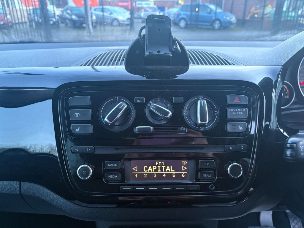 Used Volkswagen up! 2025 for sale - 77369395: Photo 14