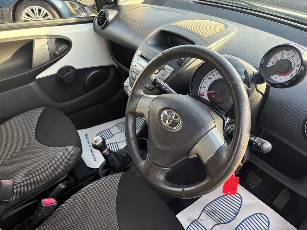 Used Toyota AYGO 2014 for sale - 76934592: Photo 11