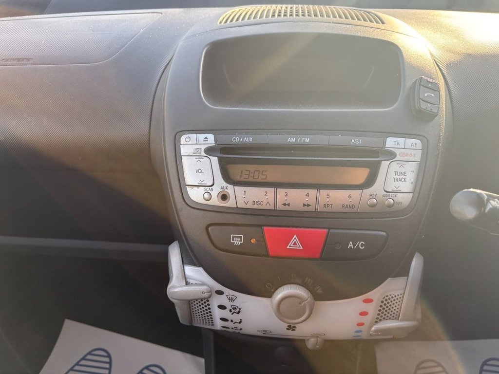 Used Toyota AYGO 2014 for sale - 76934592: Photo 14