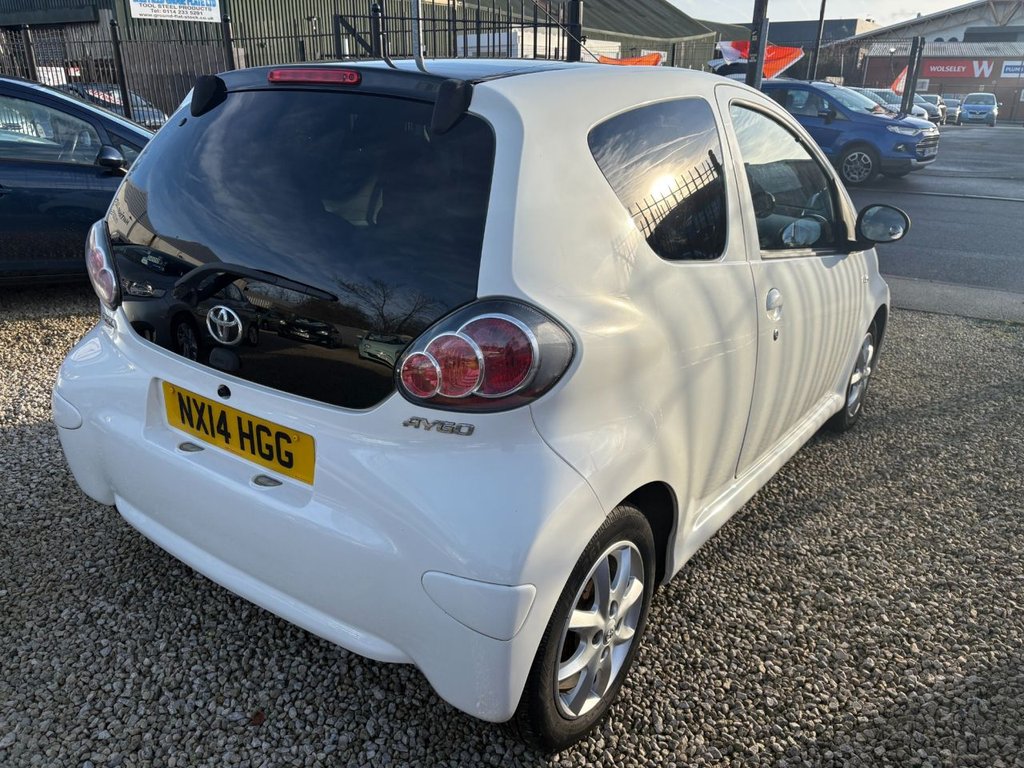 Used Toyota AYGO 2014 for sale - 76934592: Photo 5