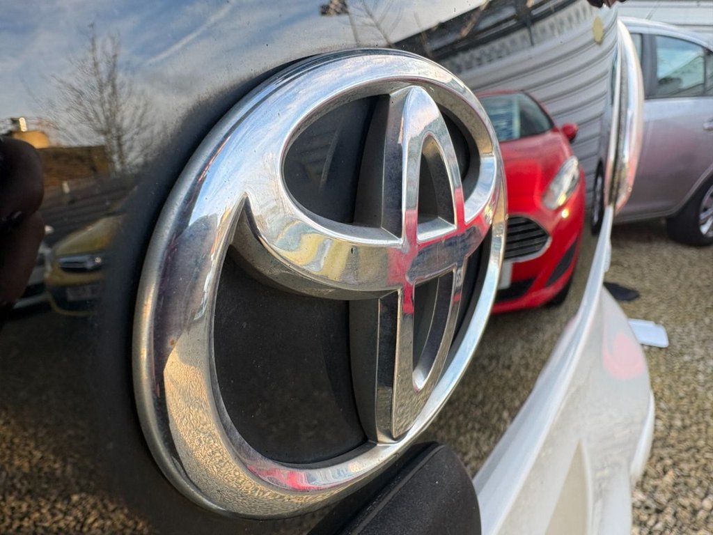 Used Toyota AYGO 2014 for sale - 76934592: Photo 6