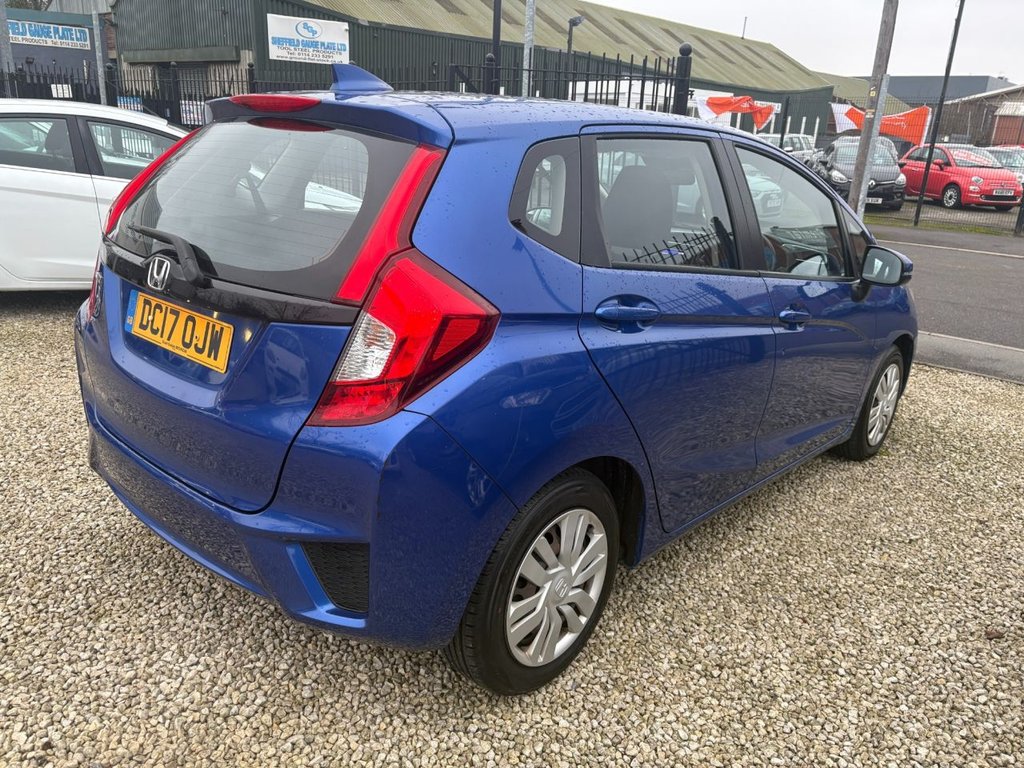 Used Honda Jazz 2017 for sale - 77422494: Photo 6