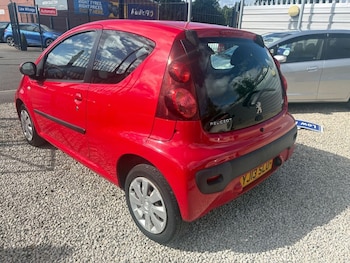 Used Peugeot 107 2013 for sale - 78851043: Photo