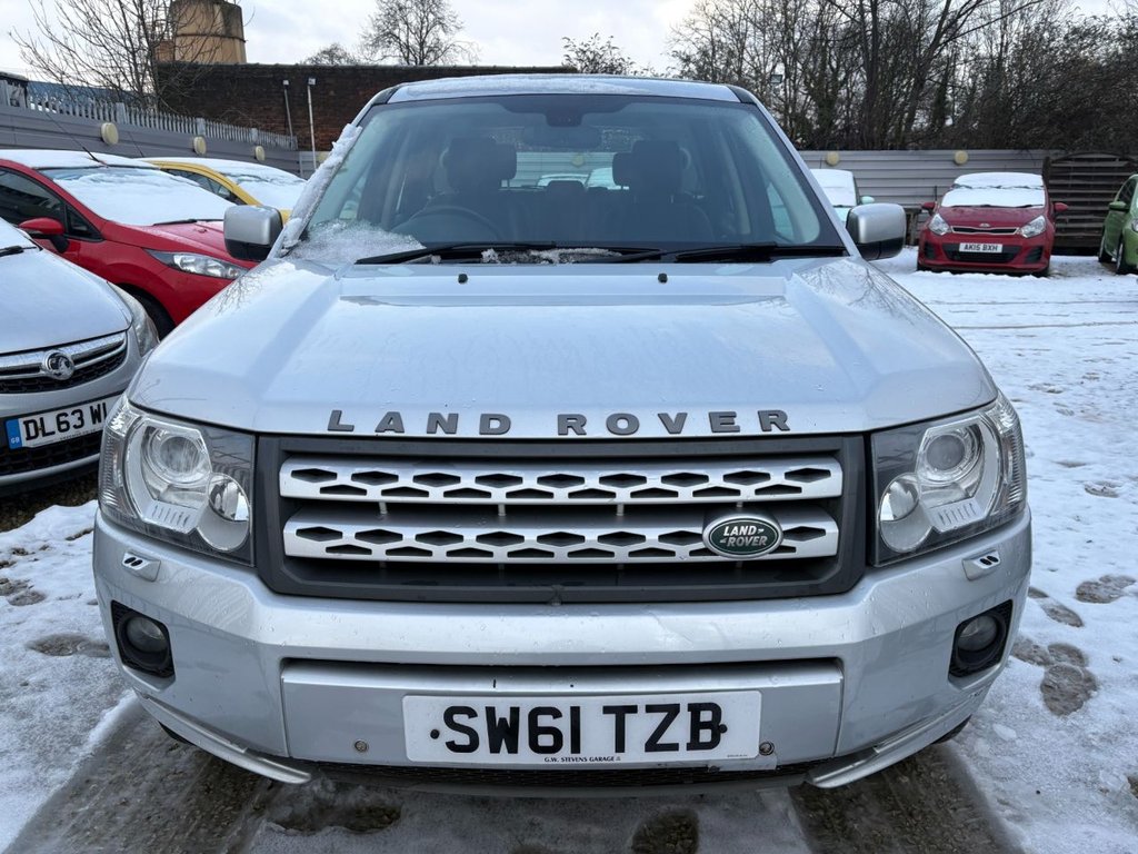 Used Land Rover Freelander 2011 for sale - 77153520: Photo 2