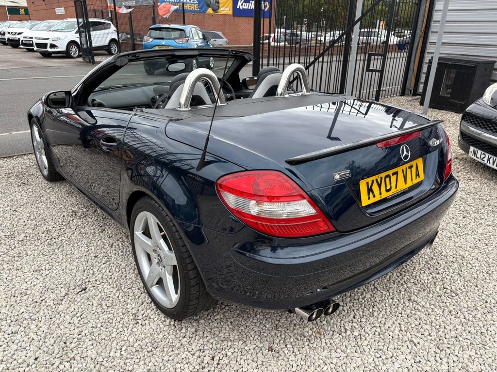 Used Mercedes-Benz SLK 2007 for sale - 78153764: Photo 3
