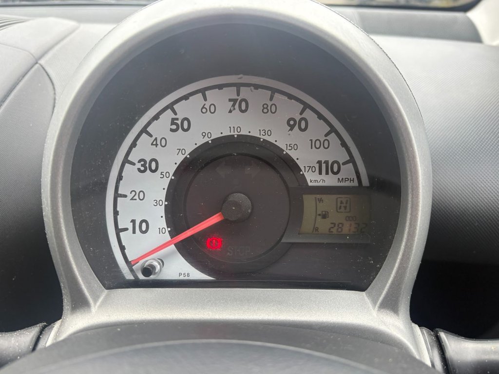 Used Toyota AYGO 2012 for sale - 77792224: Photo 11