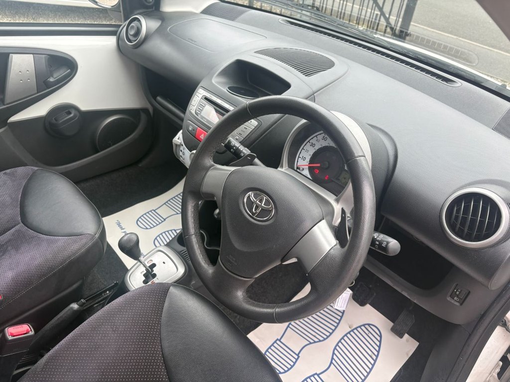 Used Toyota AYGO 2012 for sale - 77792224: Photo 9