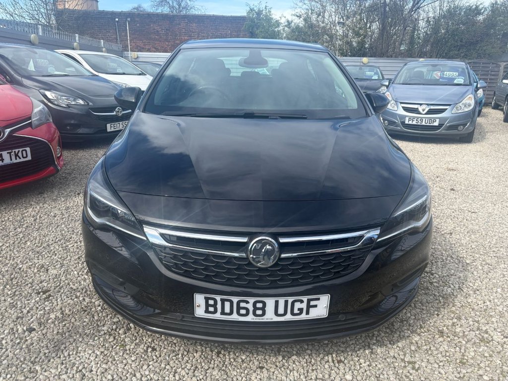 Used Vauxhall Astra 2018 for sale - 78167633: Photo 2