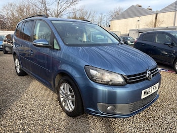 Used Volkswagen Touran 2024 for sale - 76934589: Photo
