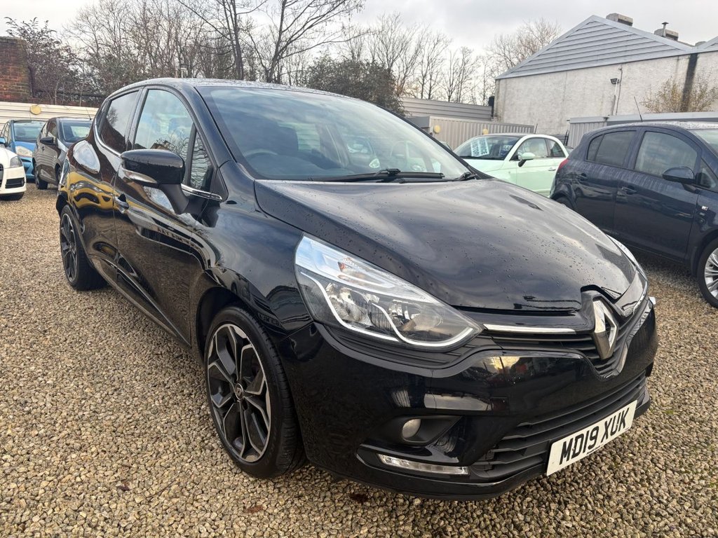 Used Renault Clio 2019 for sale - 77668842: Photo 1