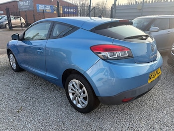 Used Renault Megane 2014 for sale - 77981569: Photo
