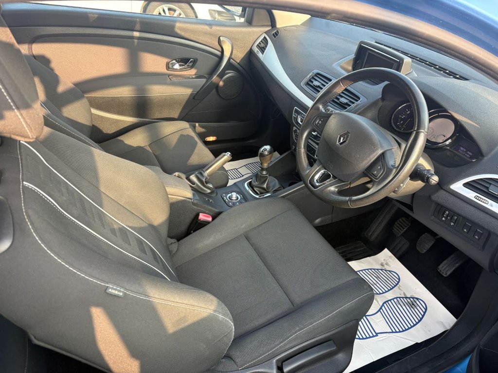 Used Renault Megane 2014 for sale - 77981569: Photo 9