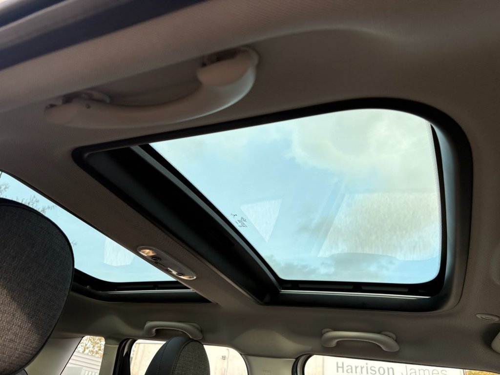 Used MINI Hatch 2015 for sale - 76417516: Photo 12