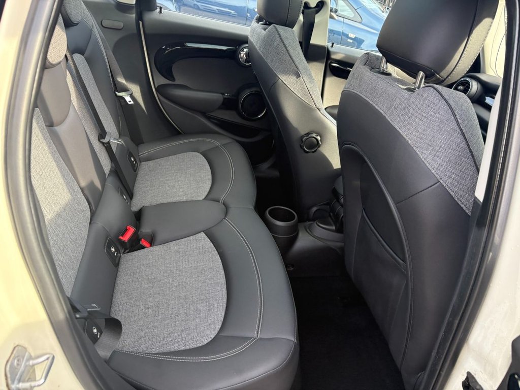 Used MINI Hatch 2015 for sale - 76417516: Photo 20