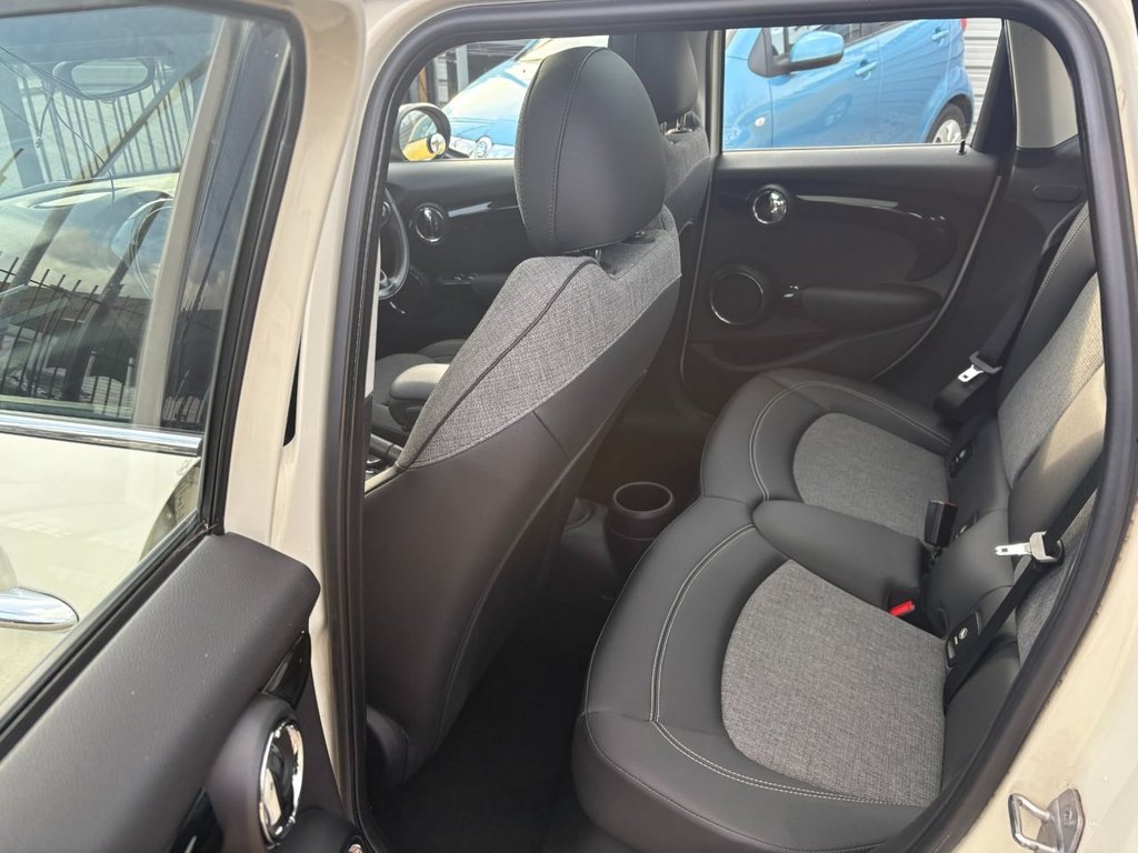 Used MINI Hatch 2015 for sale - 76417516: Photo 21