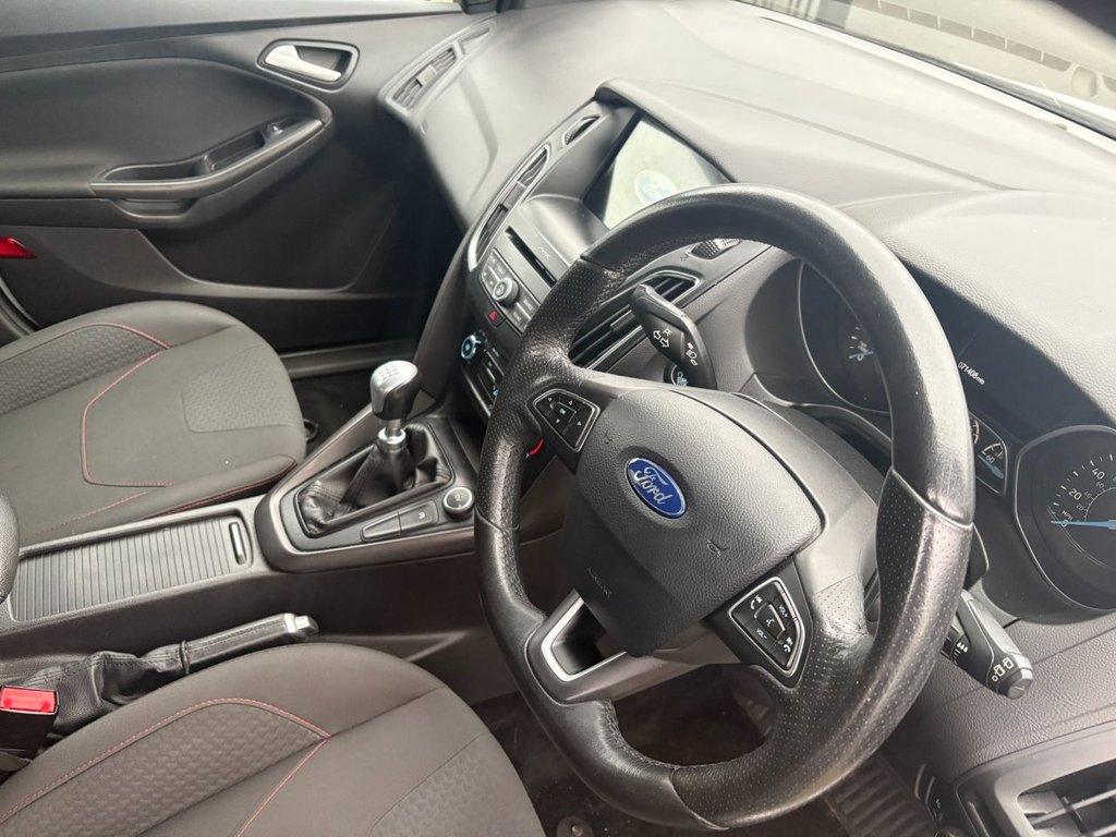 Used Ford Focus 2017 for sale - 77020416: Photo 9