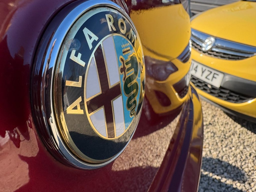 Used Alfa Romeo MiTo 2012 for sale - 76386494: Photo 6