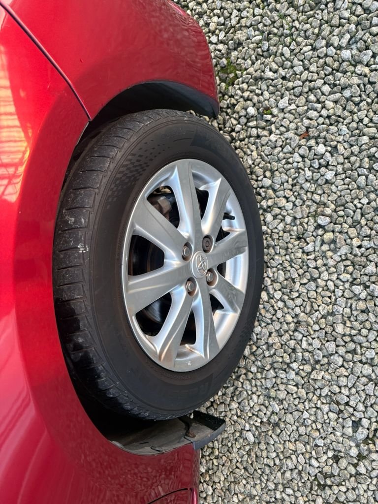 Used Toyota Yaris 2012 for sale - 76962734: Photo 22