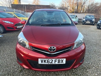 Used Toyota Yaris 2012 for sale - 76962734: Photo