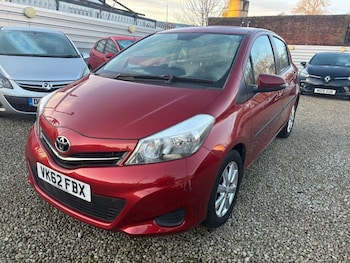 Used Toyota Yaris 2012 for sale - 76962734: Photo